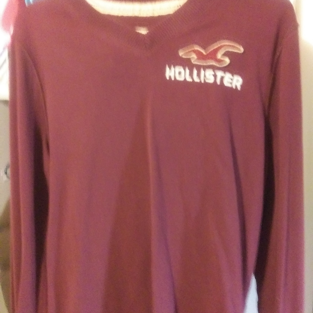 Men's medium tee